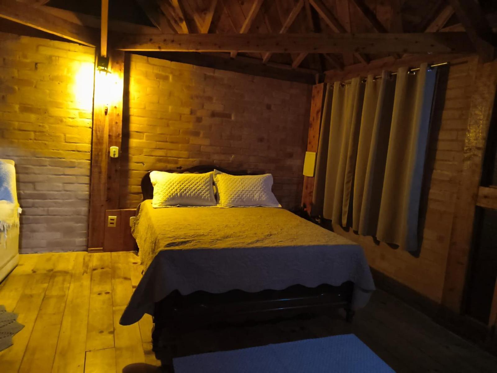 Suite Rustica Aconchego - Com Banheira De Hidromassagem Campos do Jordao Exterior photo